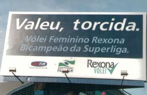 2000 - Outdoor comemorativo equipe bicampeã Superliga