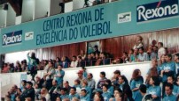 1997 - Torcida no Ginásio Tarumã - Foto Luiz Doro
